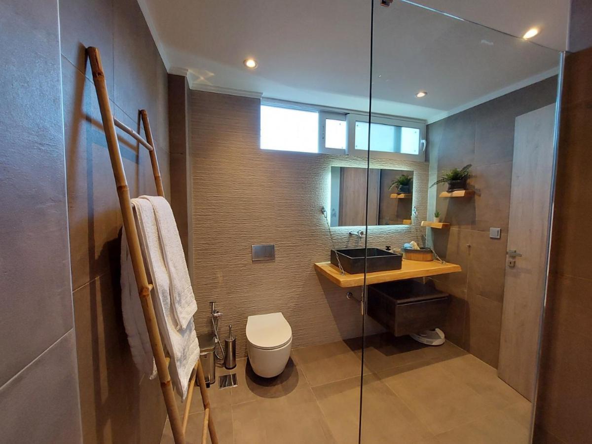New Minimal Apartment,10' From Athens Airport Spata  Exterior photo