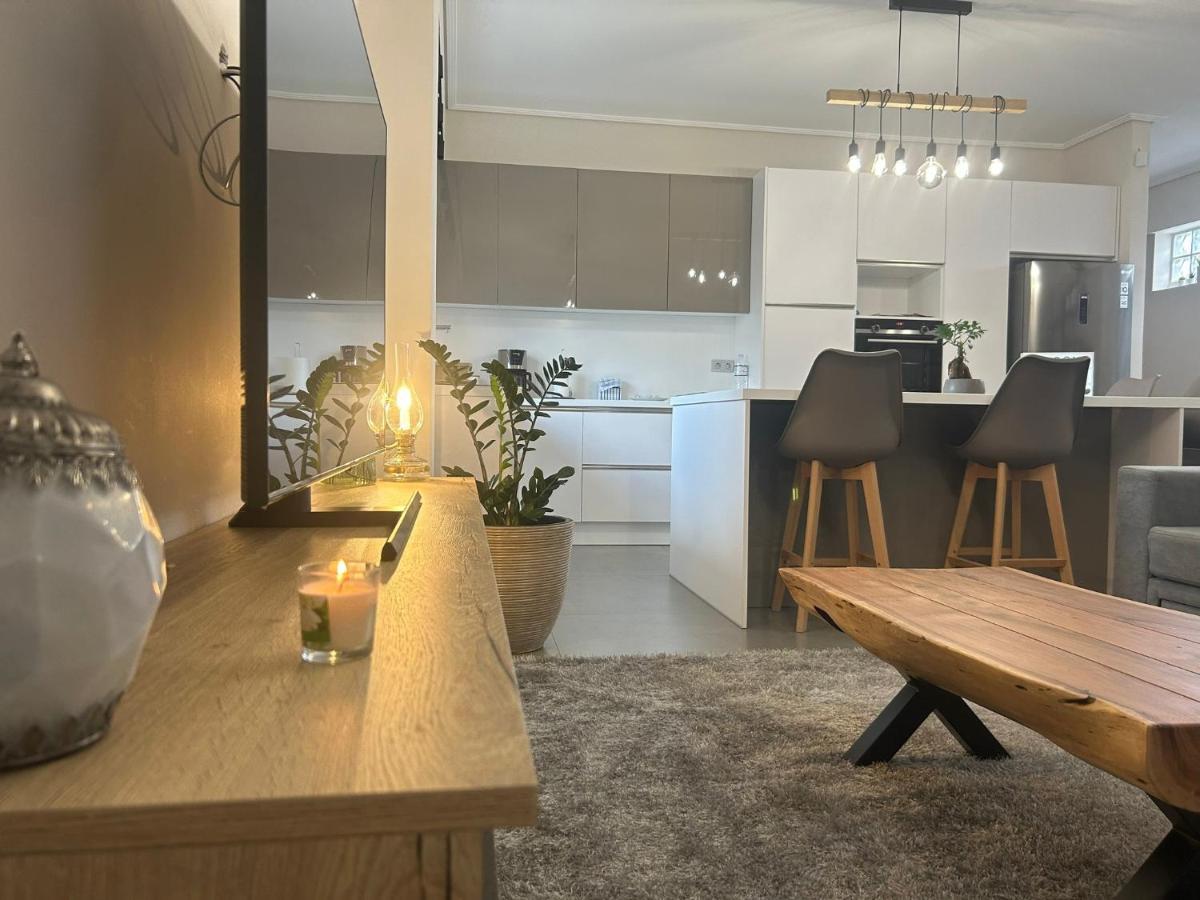 New Minimal Apartment,10' From Athens Airport Spata  Exterior photo