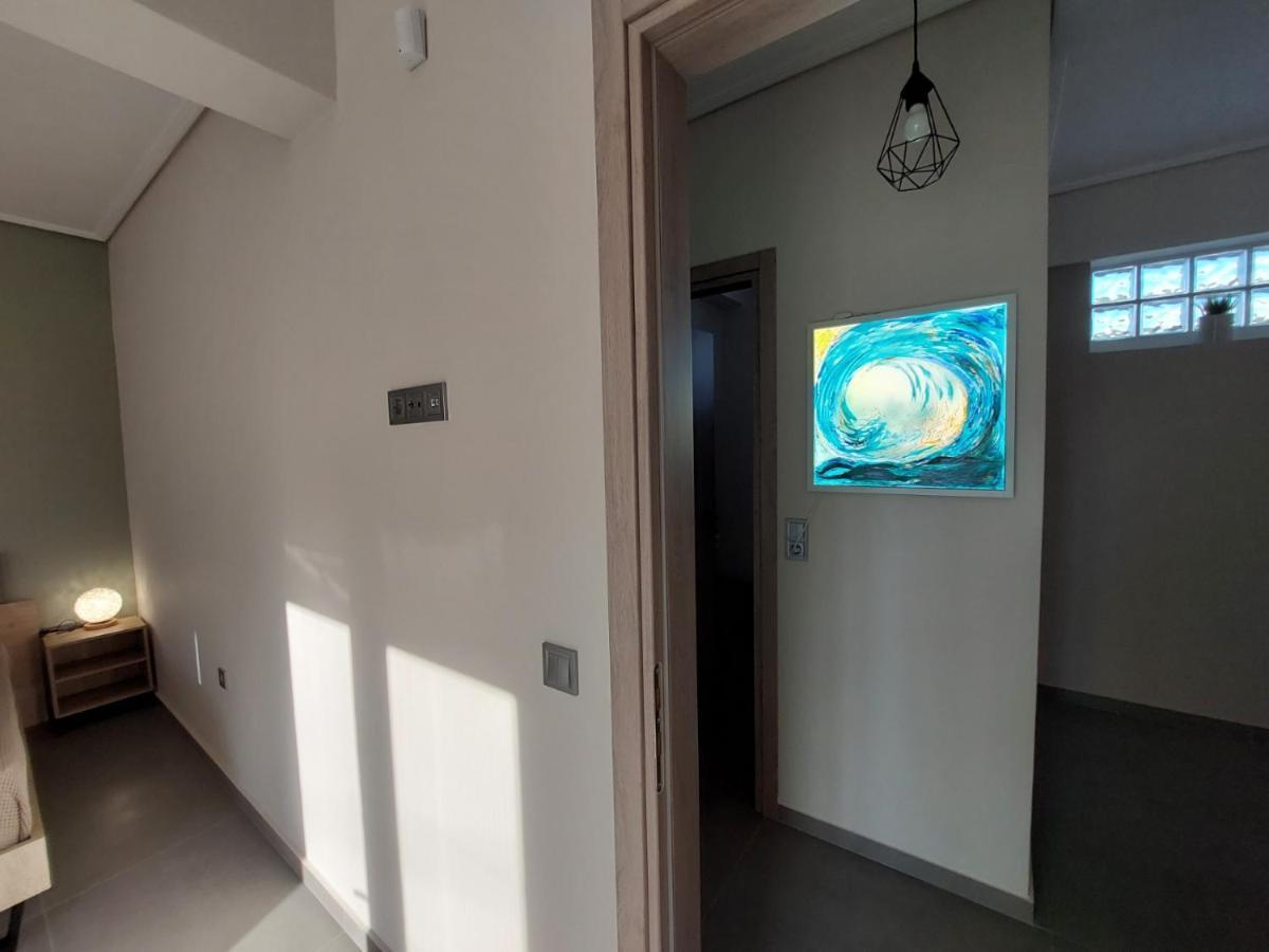 New Minimal Apartment,10' From Athens Airport Spata  Exterior photo
